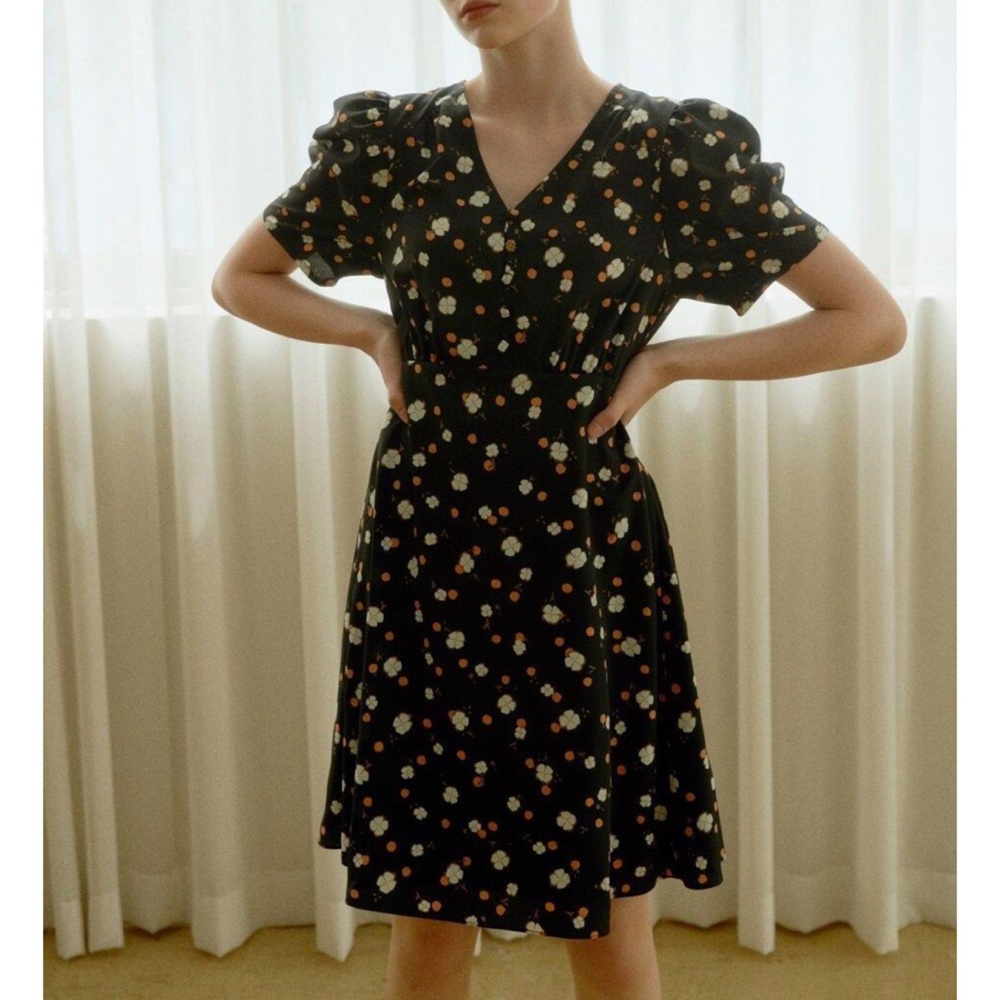 A.T.Corner Black V-Neck Floral Printing Dress
